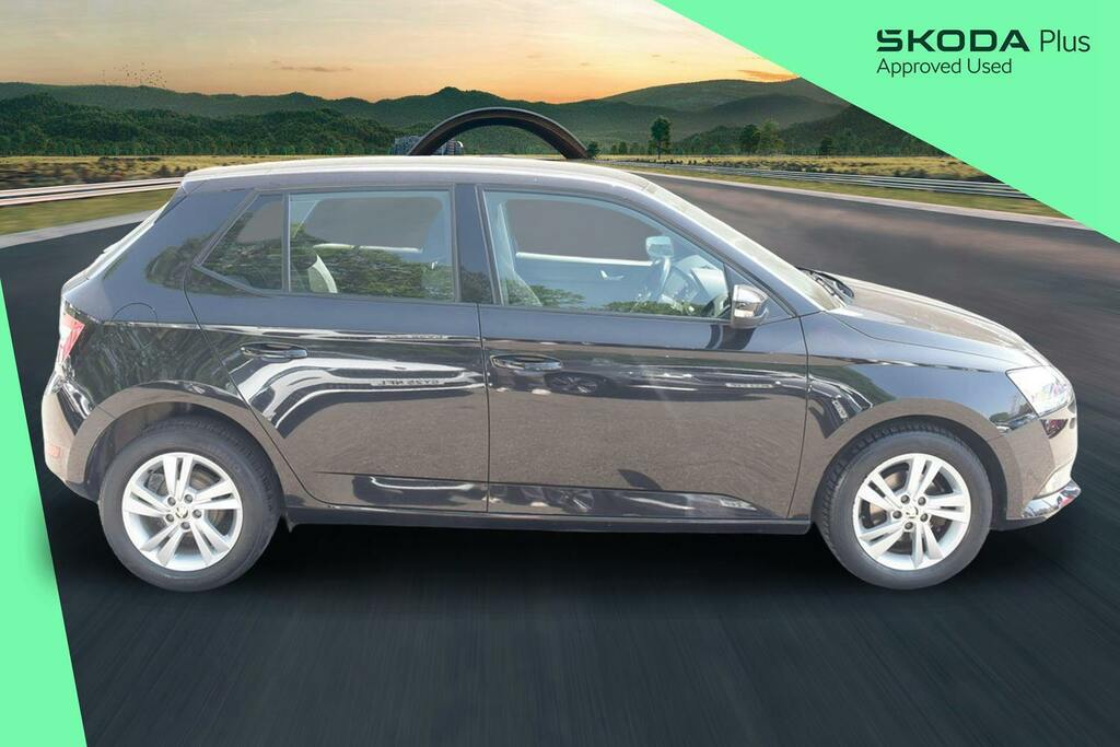 Skoda Fabia 1.0 Tsi Se Hatchback Black #4