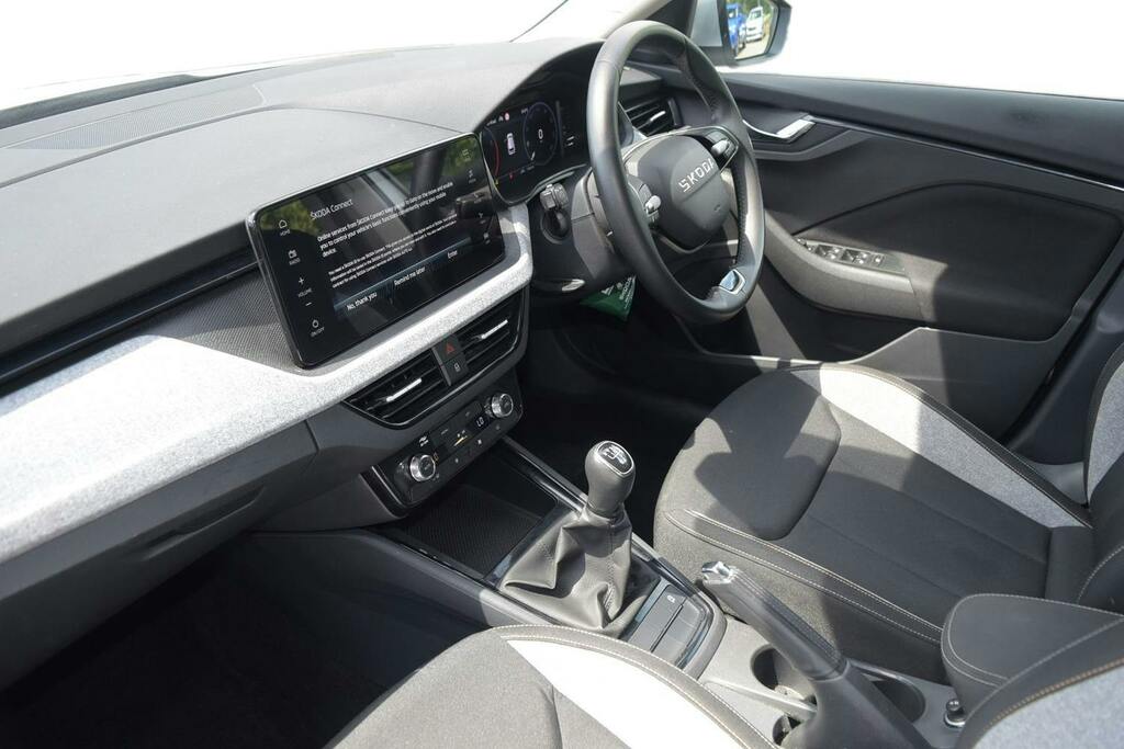 Skoda Kamiq 1.0 Tsi Se Edition Suv Silver #2