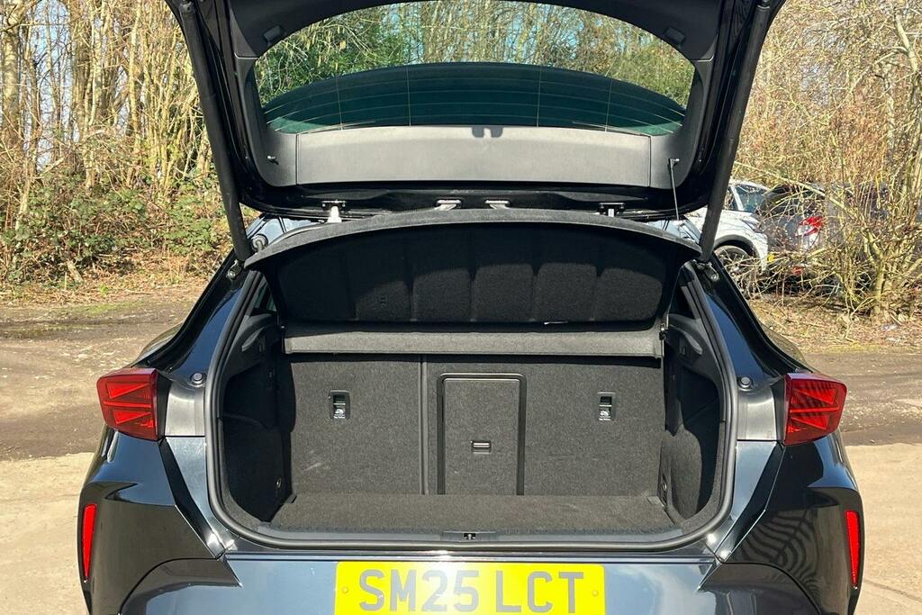 Cupra Formentor 1.5 Etsi 150 V2 Dsg White #10