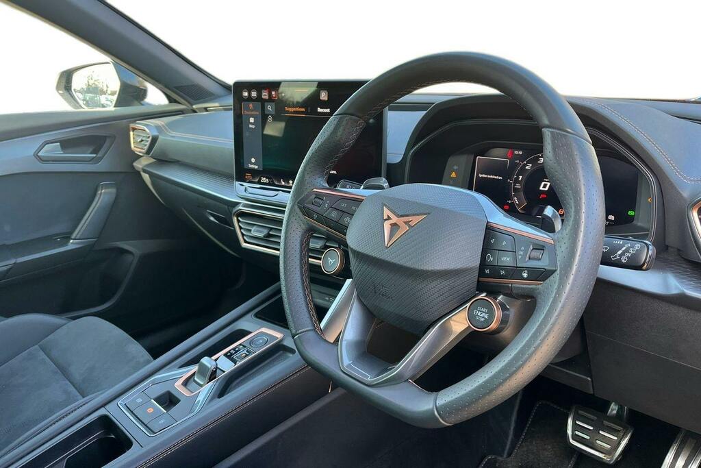 Cupra Formentor 1.5 Etsi V2 Suv Hybrid Dsg Black #6
