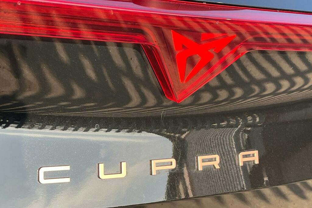Cupra Formentor 1.5 Etsi 150 V2 Dsg White #30