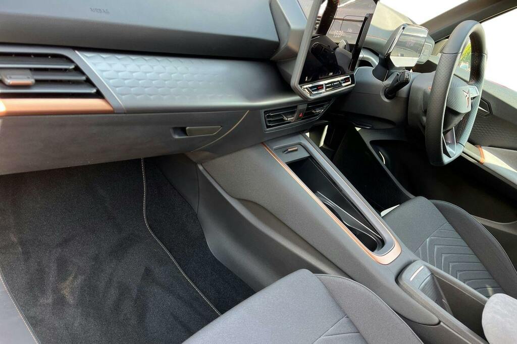 Cupra Born E Boost 59Kwh V2 Hatchback Black #2