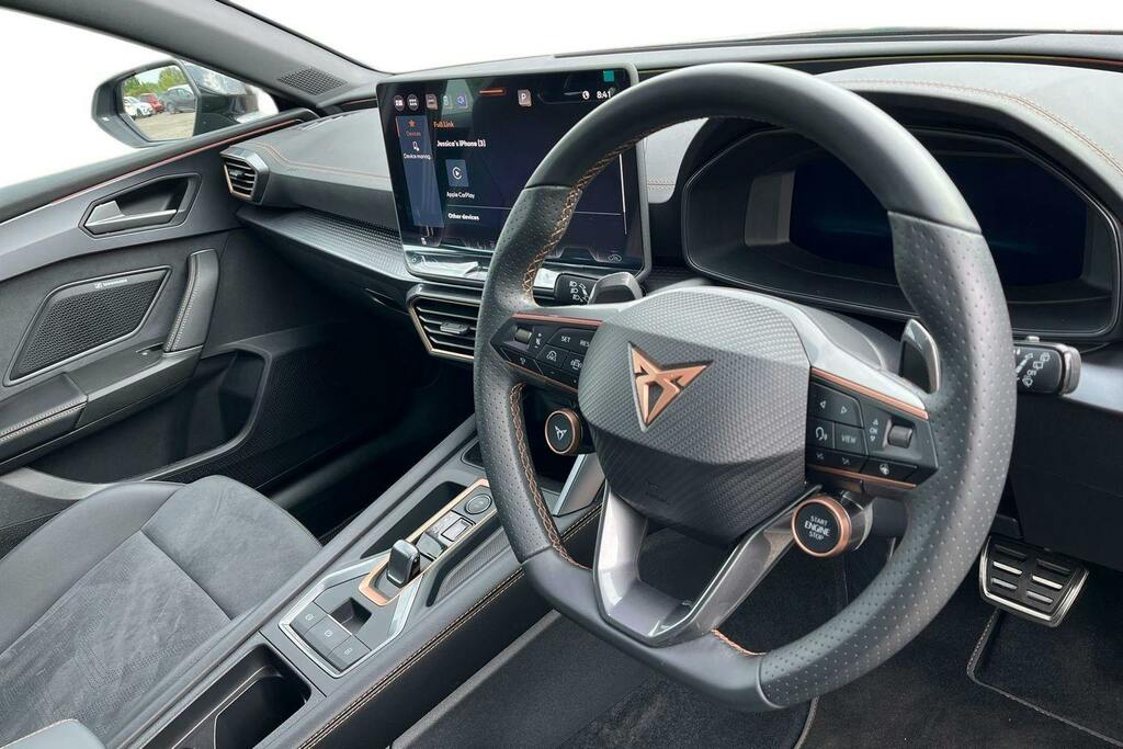 Cupra Leon 1.5 Ehybrid 25.8Kwh Vz1 Hatchback Plug  #6
