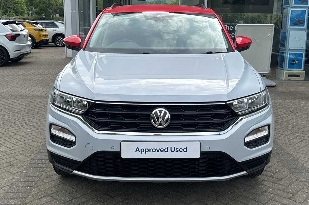 Volkswagen T-Roc 1.5 Tsi Evo Design Suv Dsg White #6