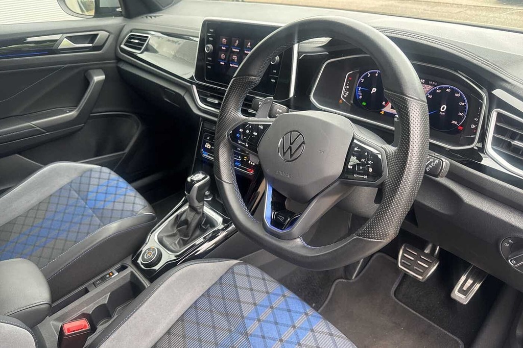 Volkswagen T-Roc 2.0 Tsi R Suv Dsg 4Motion Black #6