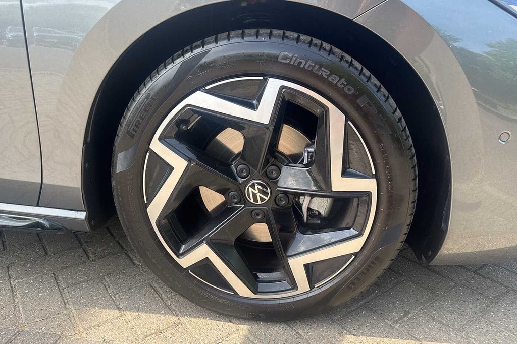 Volkswagen Passat 1.5 Etsi Mhev R-line Estate Hybrid Dsg GL75VMW Grey #5