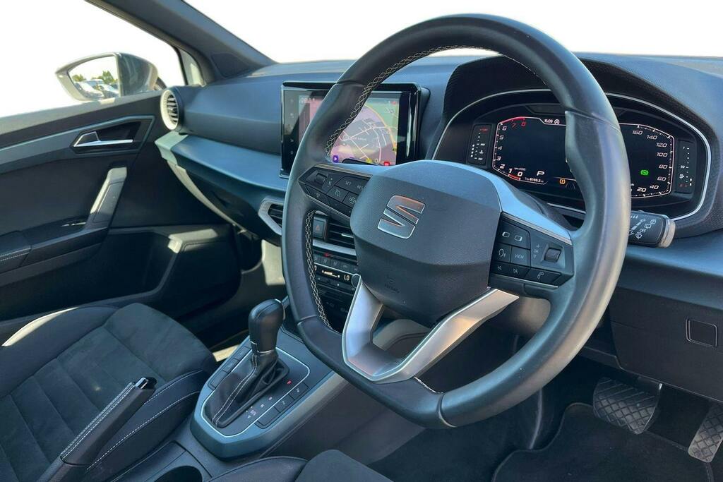 Seat Arona 1.0 Tsi Xperience Lux Suv Dsg DY73XDN White #6