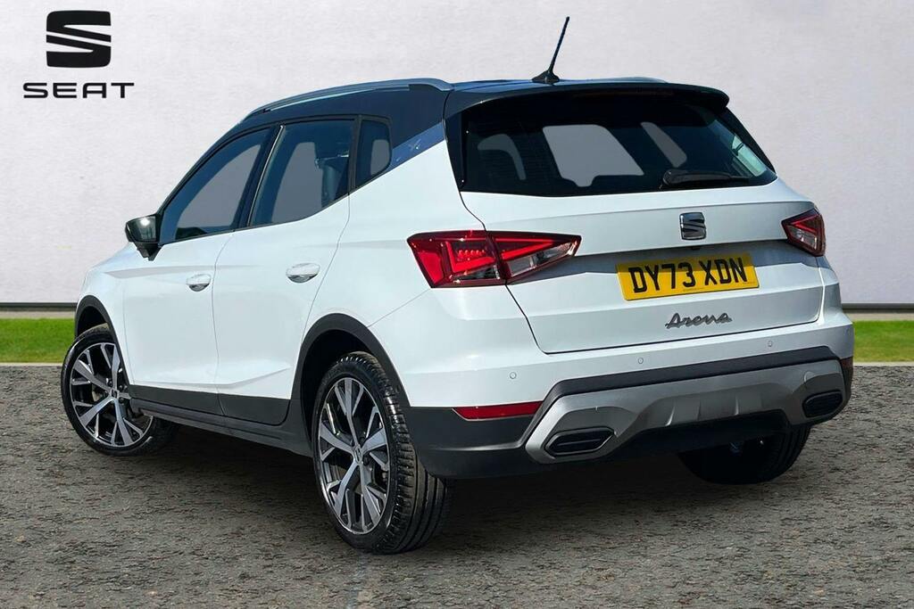 Seat Arona 1.0 Tsi Xperience Lux Suv Dsg DY73XDN White #3