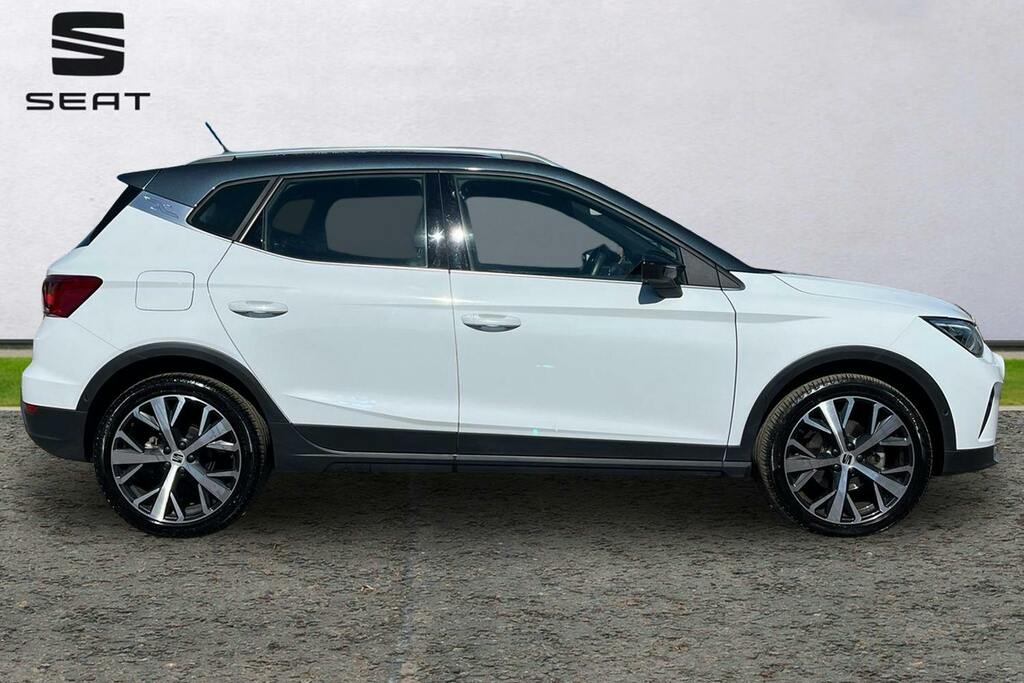 Seat Arona 1.0 Tsi Xperience Lux Suv Dsg DY73XDN White #4