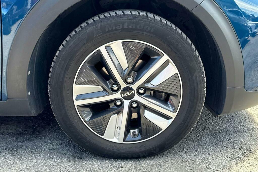 Kia Niro 1.6 Gdi 8.9Kwh Connect Suv Plug In Hybr LD22YKW Blue #5