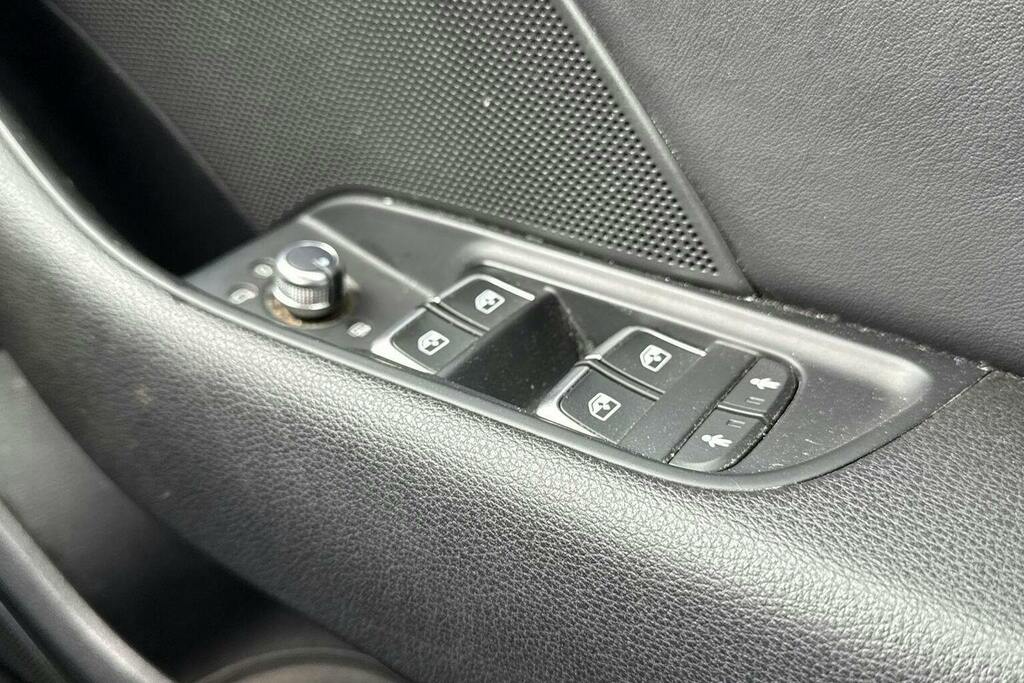 Audi S3 S3 Sportback Tfsi Quattro Blue #17
