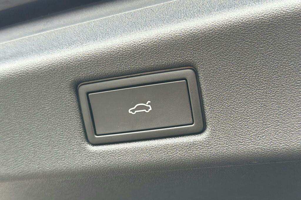 Volkswagen ID.7 Id.7 210Kw Match Pro Plus 77Kwh White #31