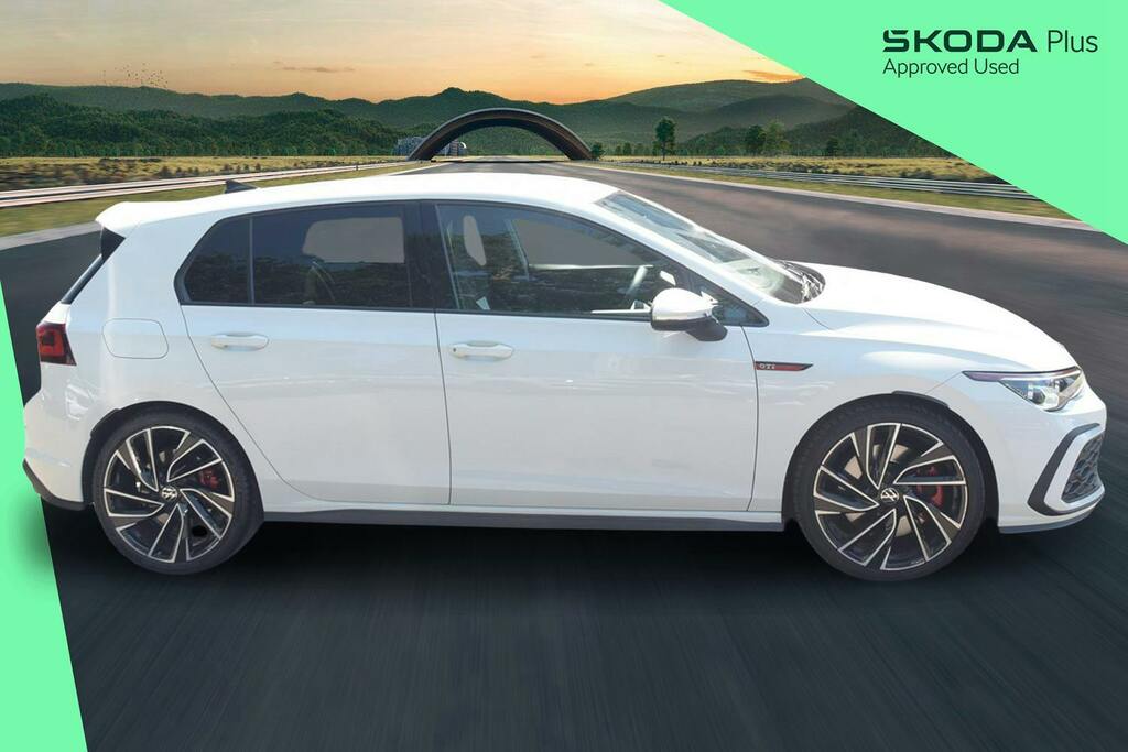 Volkswagen Golf 2.0 Tsi Gti Hatchback Dsg White #4