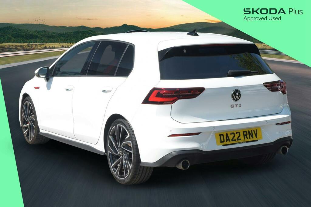 Volkswagen Golf 2.0 Tsi Gti Hatchback Dsg White #3