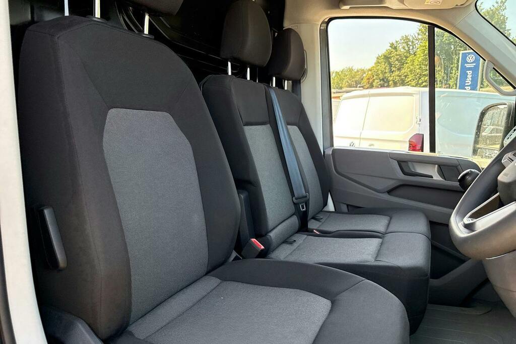 Volkswagen Crafter Commerce White #20