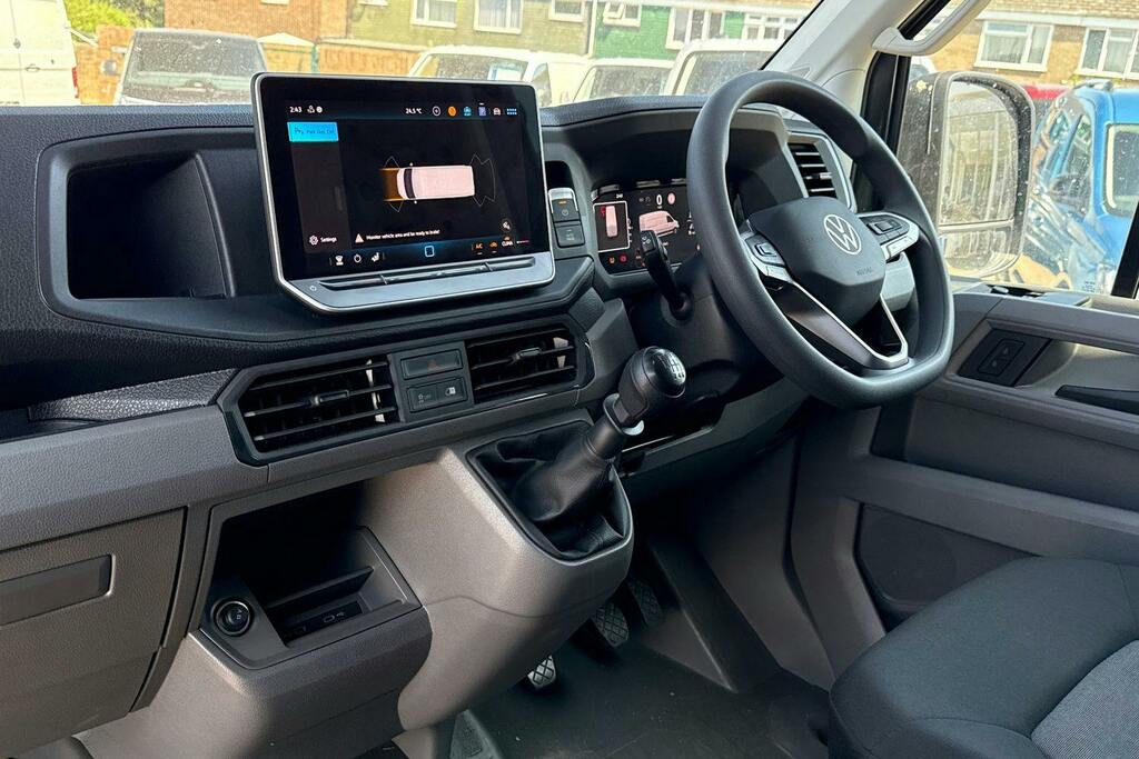 Volkswagen Crafter Commerce White #12