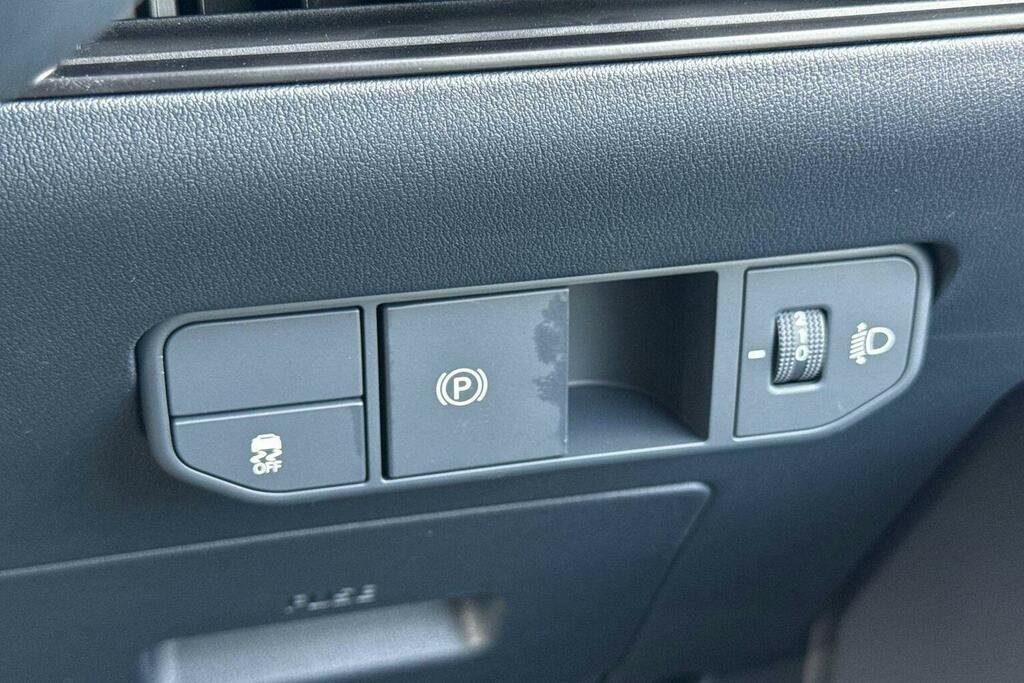 Kia PV5 Long Range 71.2Kwh Plus Passenger Mpv #23