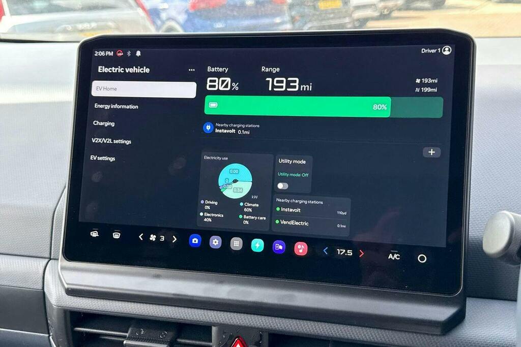 Kia PV5 Long Range 71.2Kwh Plus Passenger Mpv #37