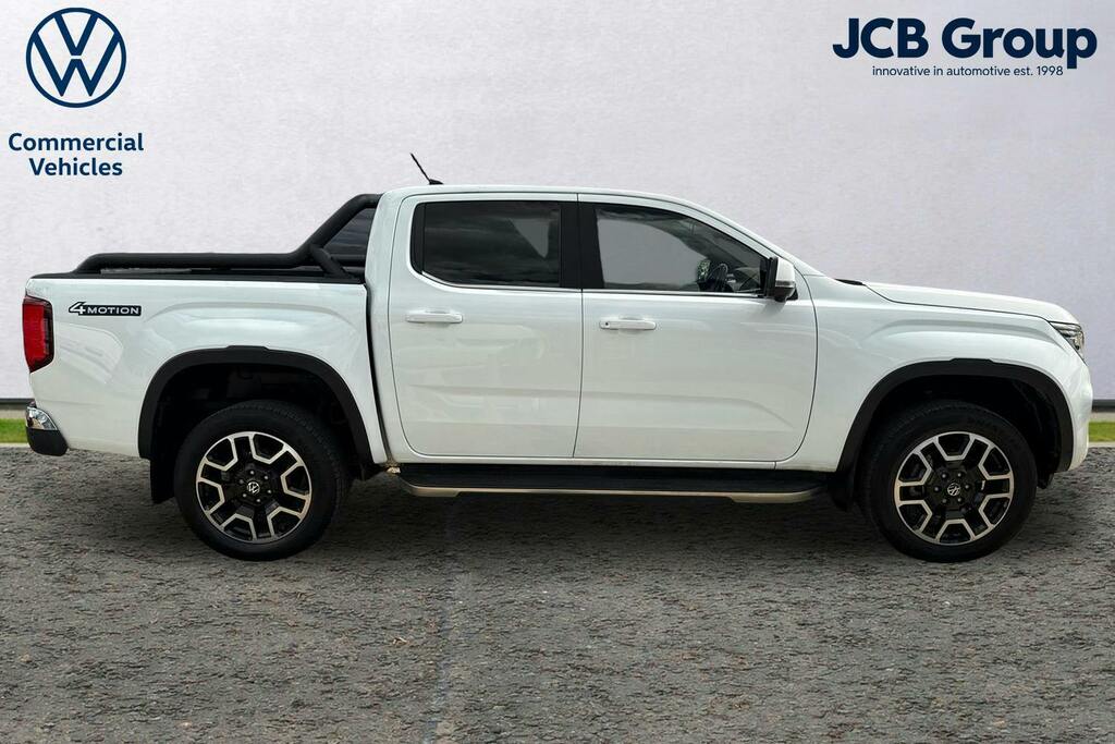 Volkswagen Amarok 2.0 Tdi Style Pickup Double Cab 4M White #4