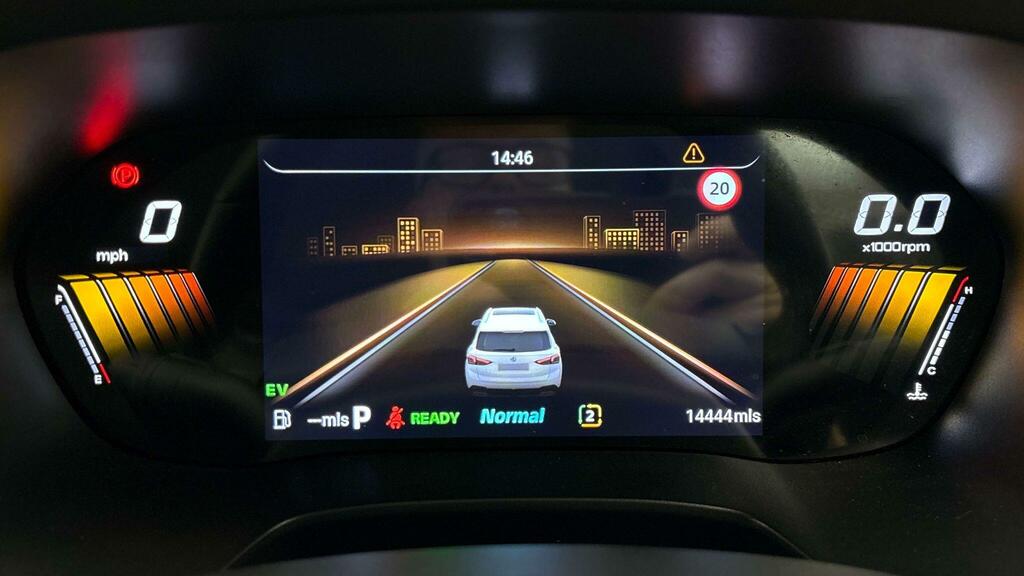 MG ZS 1.5 Hybrid Trophy Suv Grey #9