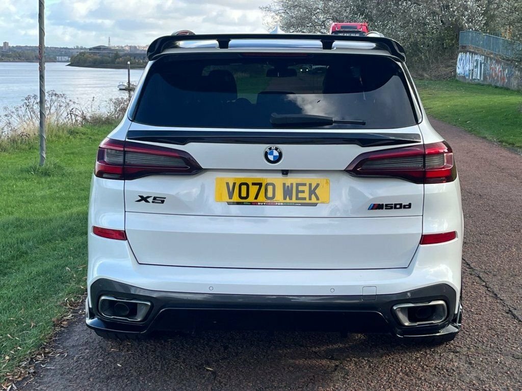 BMW X5 M50d White #4