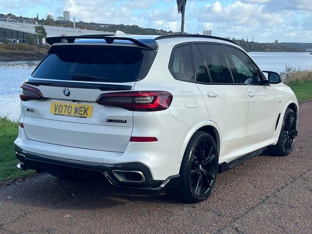 BMW X5 M50d White #3