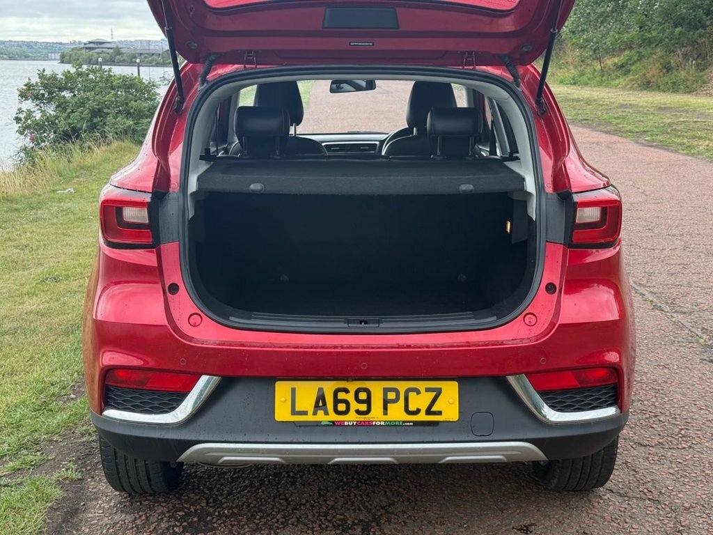 MG ZS Zs Exclusive LA69PCZ Red #6