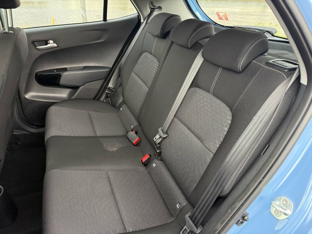 Kia Picanto 1.25 2 Hatchback Euro 6 83 Bhp White #37