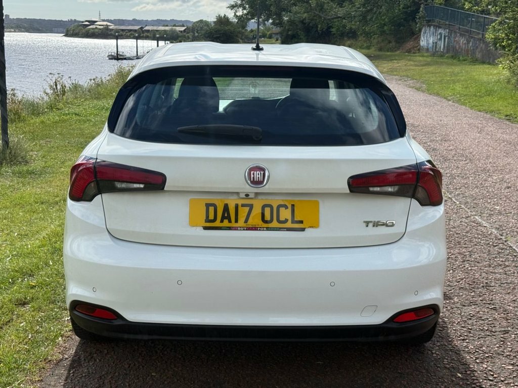 Fiat Tipo Hatchback White #5