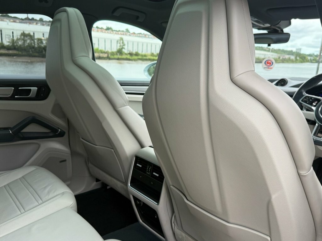 Porsche Cayenne 3.0T V6 Gpf Suv Tiptronics 4Wd Euro 6 White #21