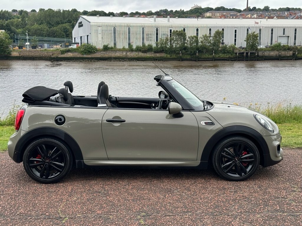 Mini Convertible 2L Cooper S Grey #6