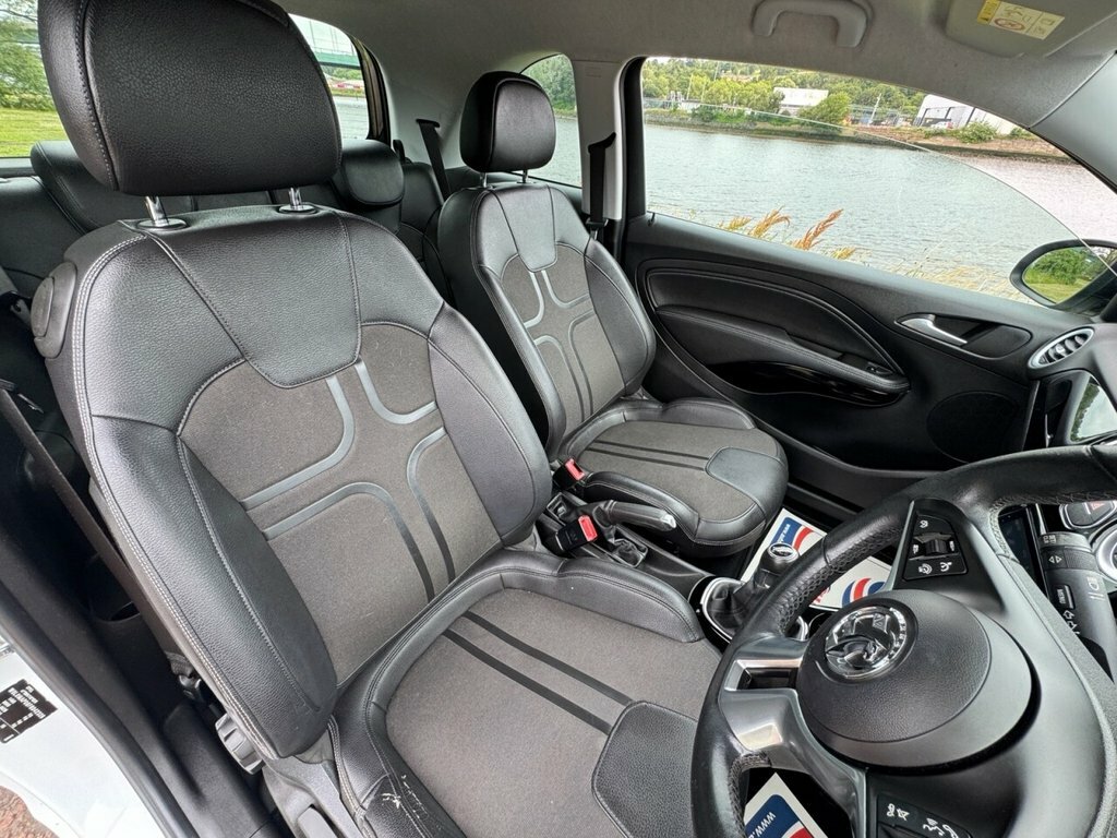 Vauxhall Adam 2015 1.4I Turbo Grand Slam 6-Speed 148 Bhp White #17