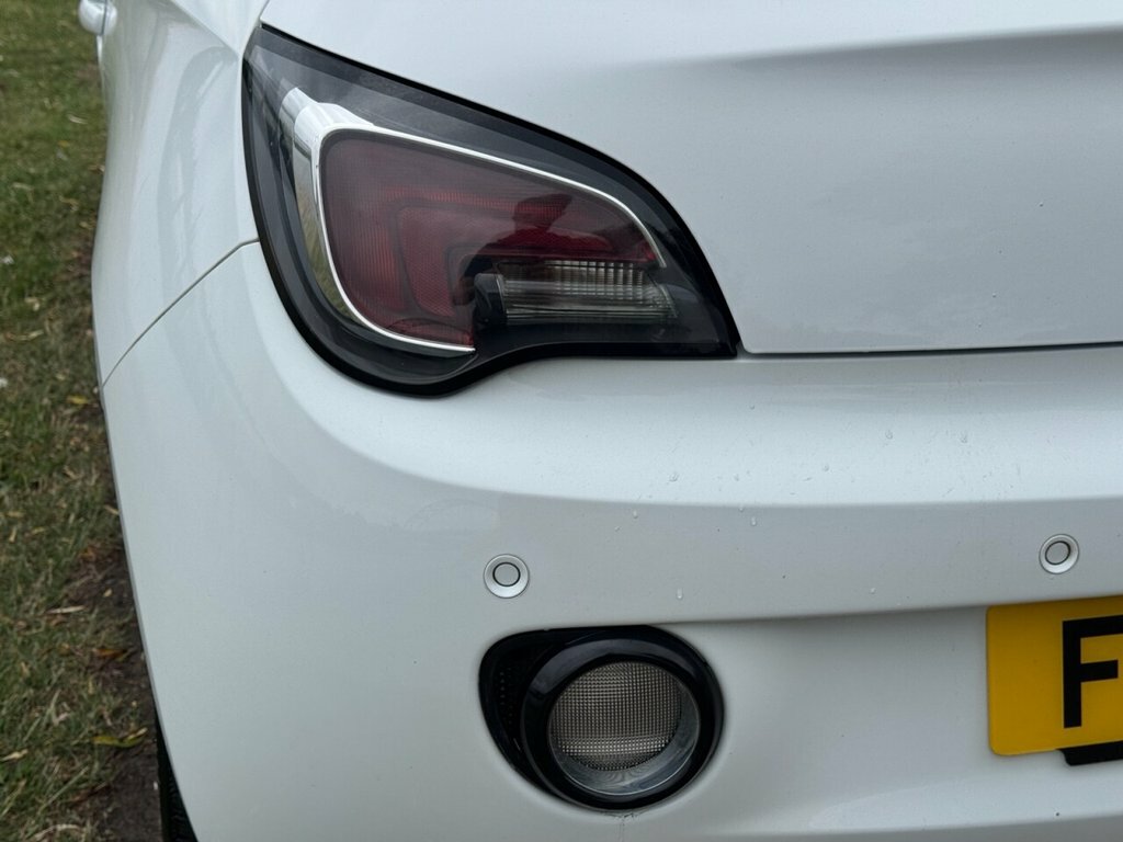 Vauxhall Adam 2015 1.4I Turbo Grand Slam 6-Speed 148 Bhp White #12