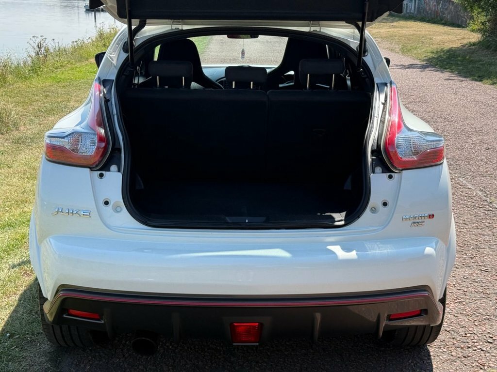 Nissan Juke 1.6L Nismo Rs MD64AWN White #6