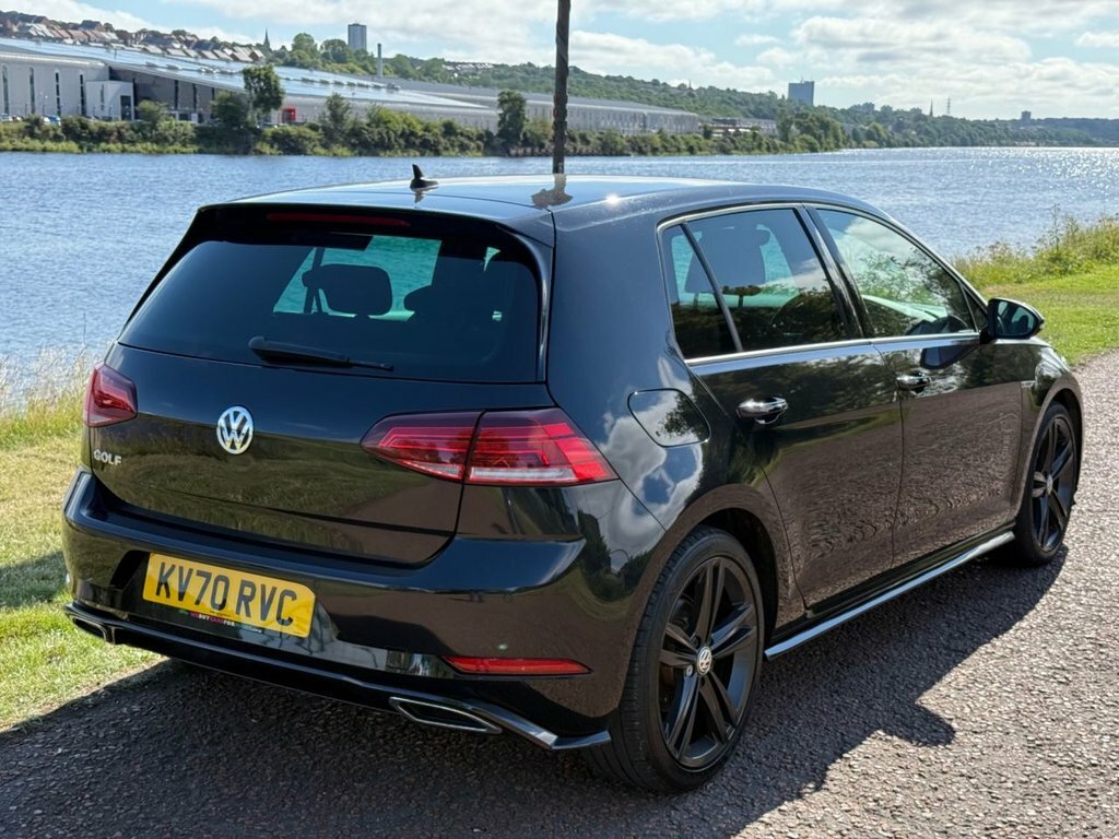 Volkswagen Golf 2L R-line Edition Black #4
