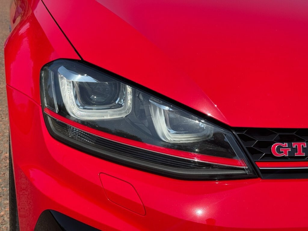 Volkswagen Golf 2L Gti Clubsport 40 AX66PLU Red #4
