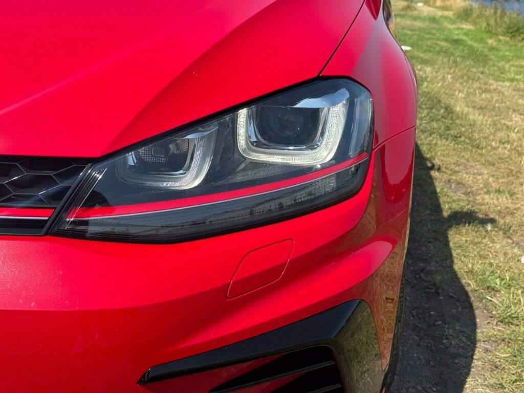 Volkswagen Golf 2L Gti Clubsport 40 AX66PLU Red #3