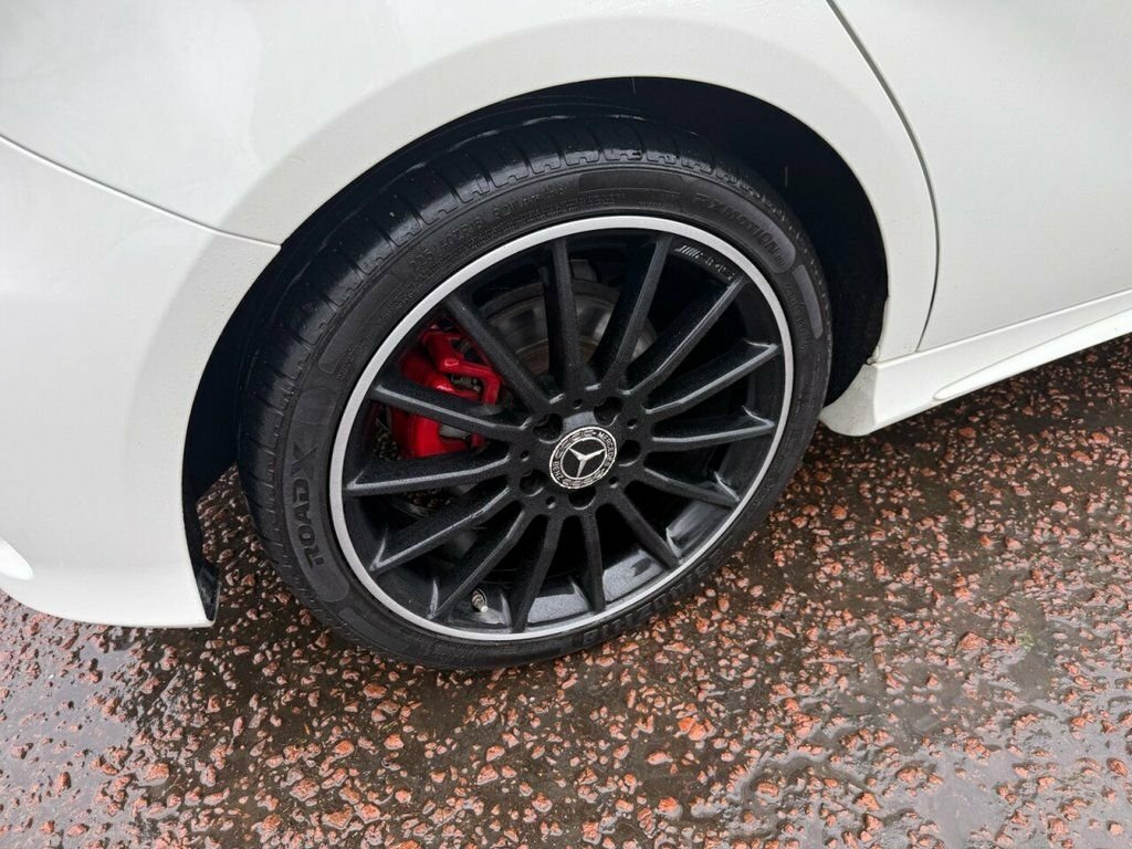 Mercedes-Benz A Class Hatchback YS67LHN White #5