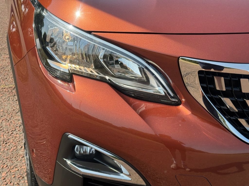 Peugeot 3008 1.2L Allure Brown #4