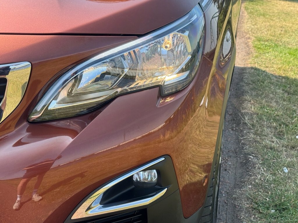 Peugeot 3008 1.2L Allure Brown #3