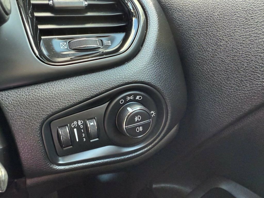 Jeep Renegade Night Eagle II Black #25