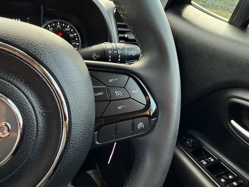 Jeep Renegade Night Eagle II Black #22