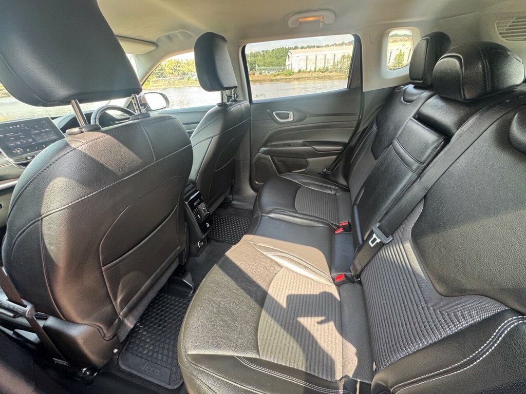 Jeep Compass Compass S Phev White #38