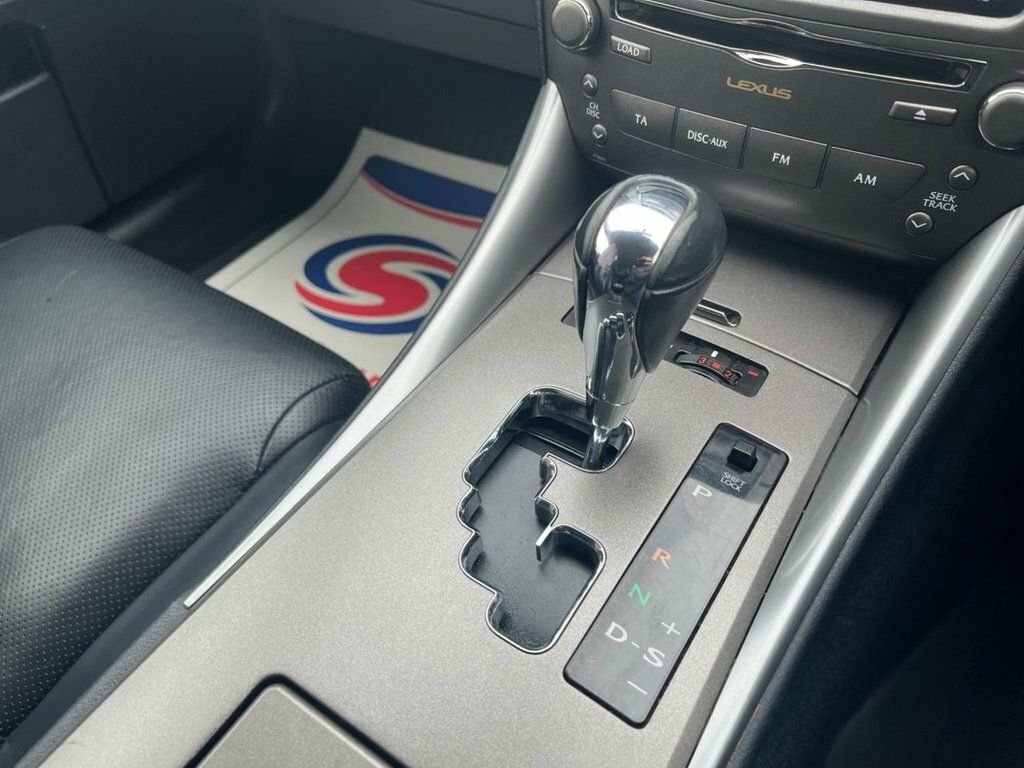 Lexus IS Saloon Black #16