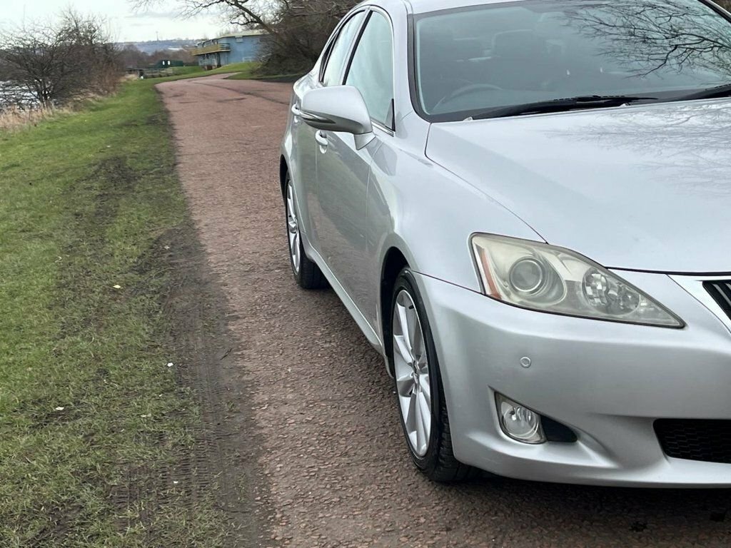 Lexus IS Saloon Black #29
