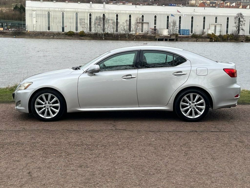 Lexus IS Saloon Black #25