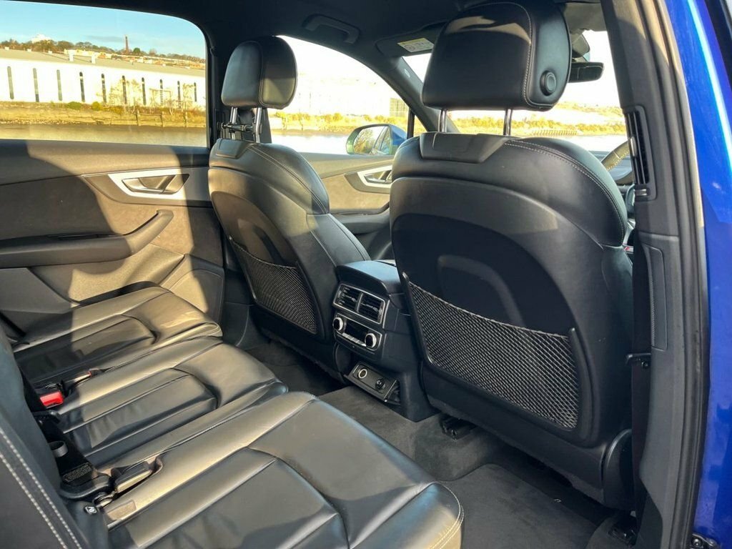 Audi Q7 Suv Grey #13