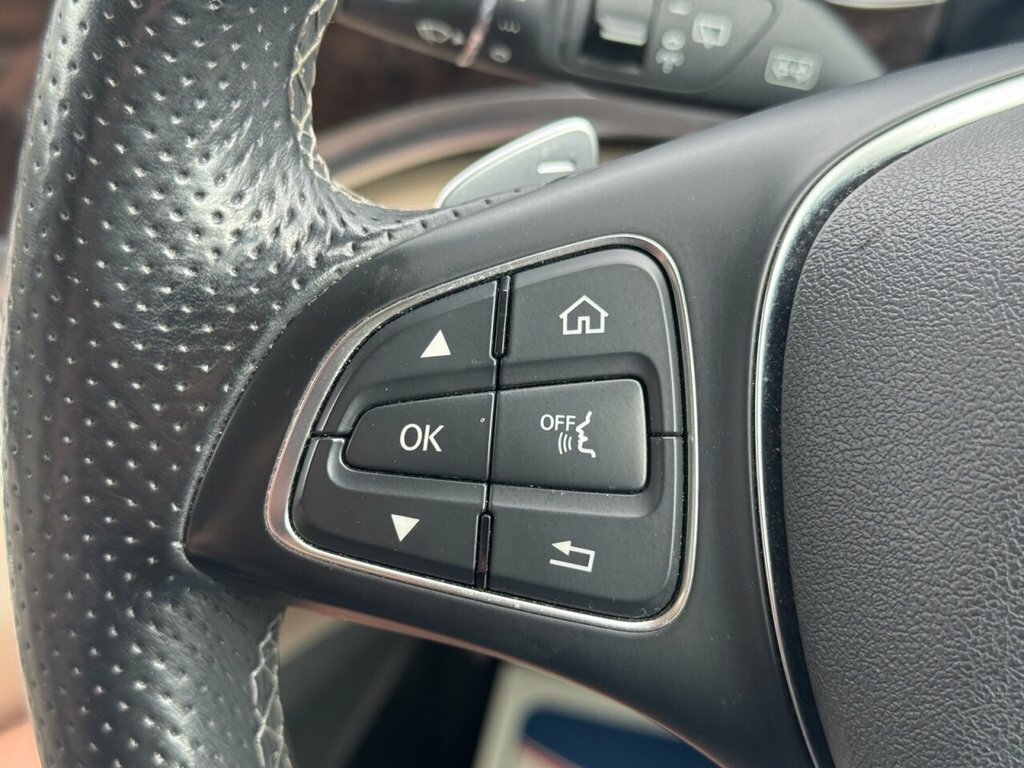 Mercedes-Benz V Class Mpv #22