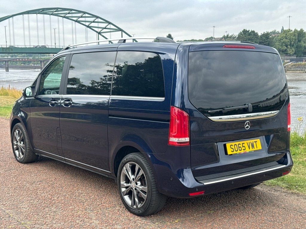 Mercedes-Benz V Class Mpv #32