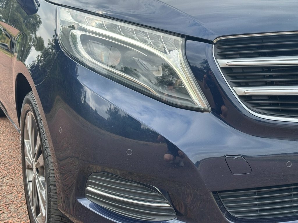 Mercedes-Benz V Class 2.2L Sport Blue #4